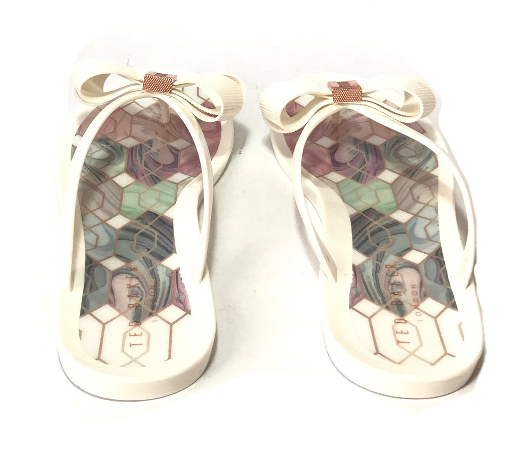 Ted baker suszie white flip clearance flops