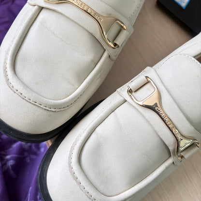 Charles And Keith Cream And Gold Chain Loafers | Pre Loved |