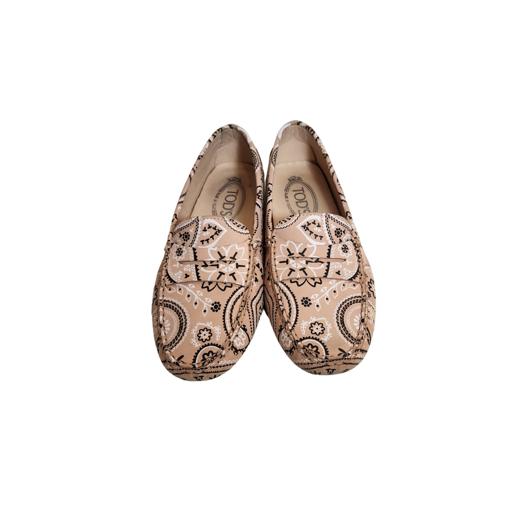 TOD'S Peach Paisley Printed Moccasin Loafers | Pre Loved |