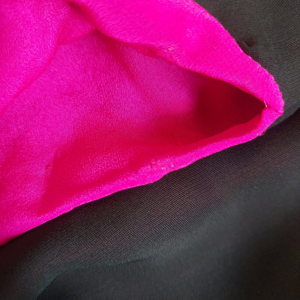 Maheen Karim Black & Fuchsia Pink Trim Outfit | Pre Loved |