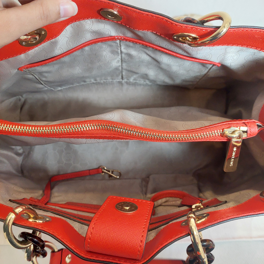 Michael Kors 'Cynthia' Coral Leather Satchel | Pre Loved |