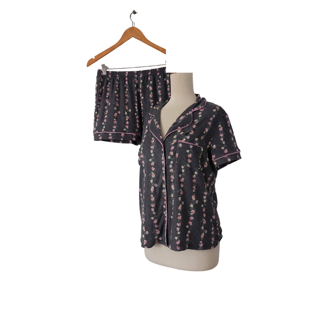 Roudelain Grey Floral Printed Pajama Shorts Set | Brand New |