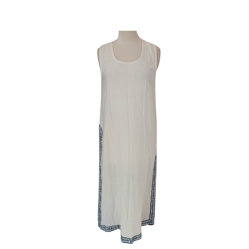 Zaib Cream & Blue Embroidered Outfit (4 Pieces) | Gently Used |