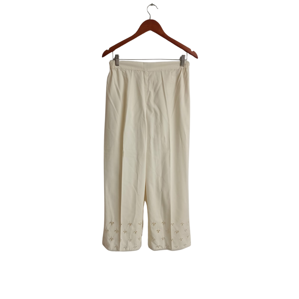 Uzma Sattar Cream Solid Co-ord Set | Like New |