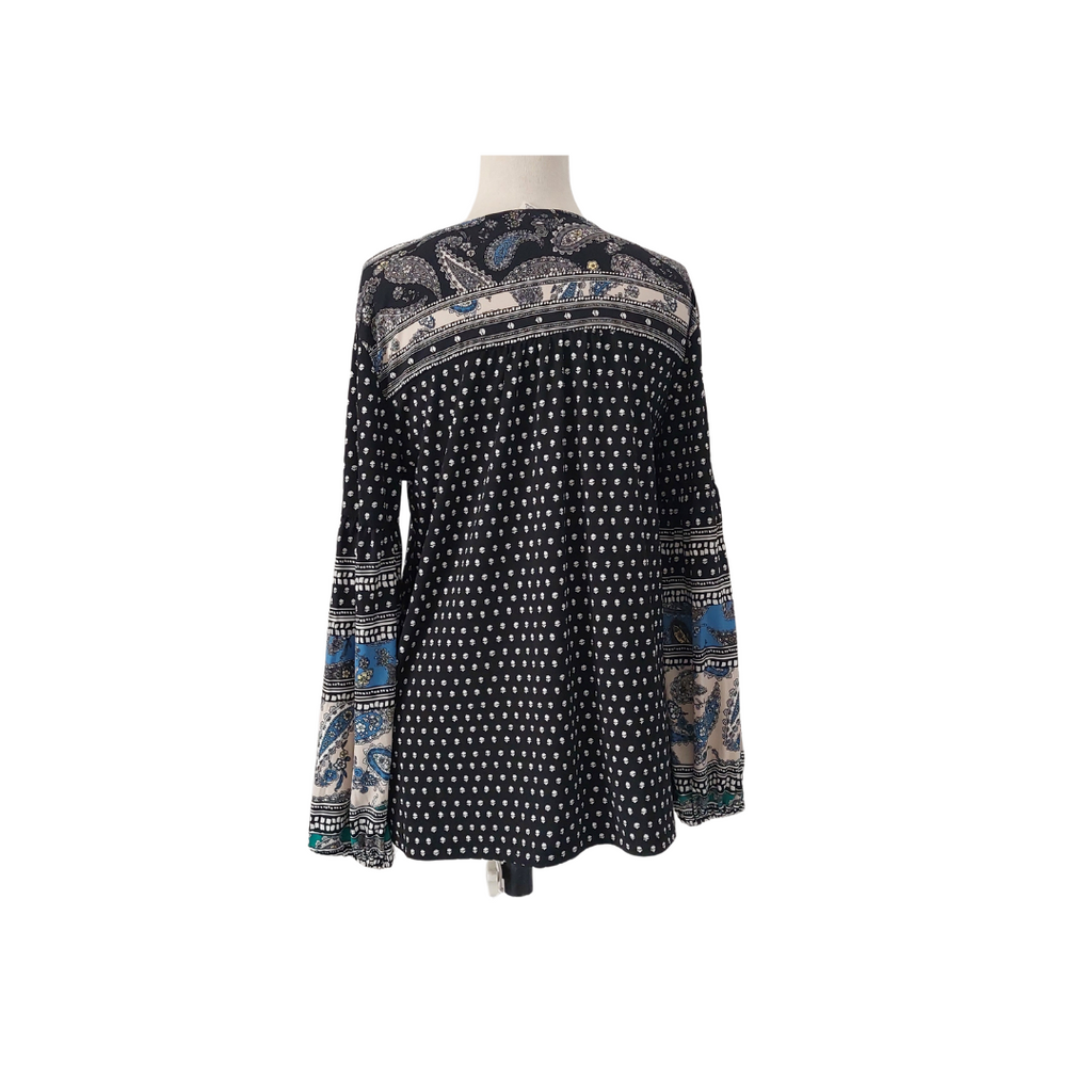 Style & Co Black and Blue Paisley Printed Top | Gently Used |