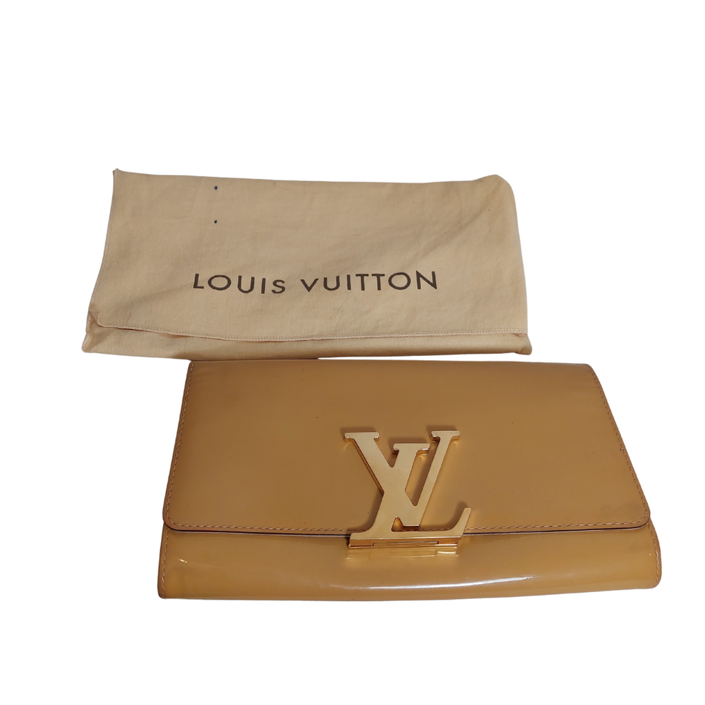 Louis Vuitton Beige Vernis Leather Louise Clutch Bag | Pre Loved |