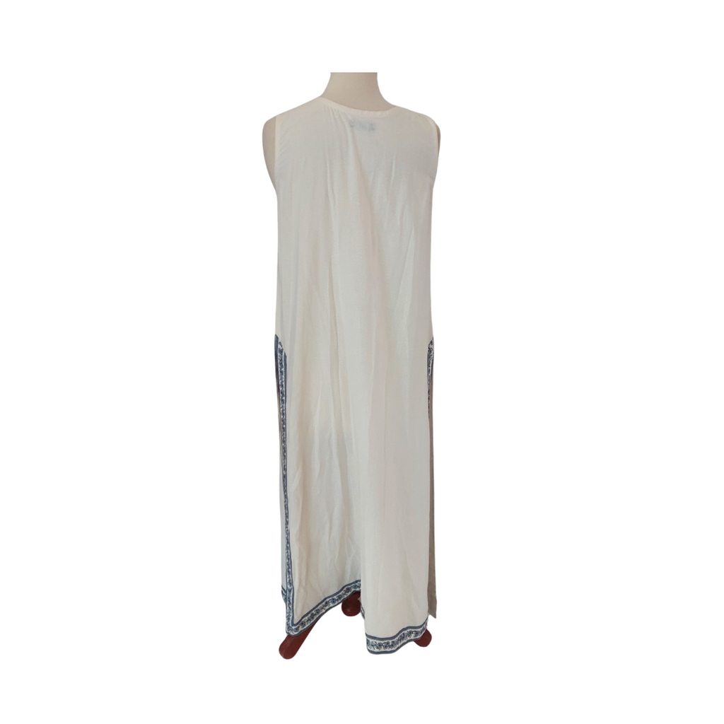 Zaib Cream & Blue Embroidered Outfit (4 Pieces) | Gently Used |