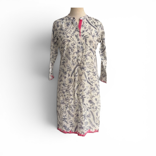 Hina Mirza Blue And White Floral Kurta | Pre Loved |