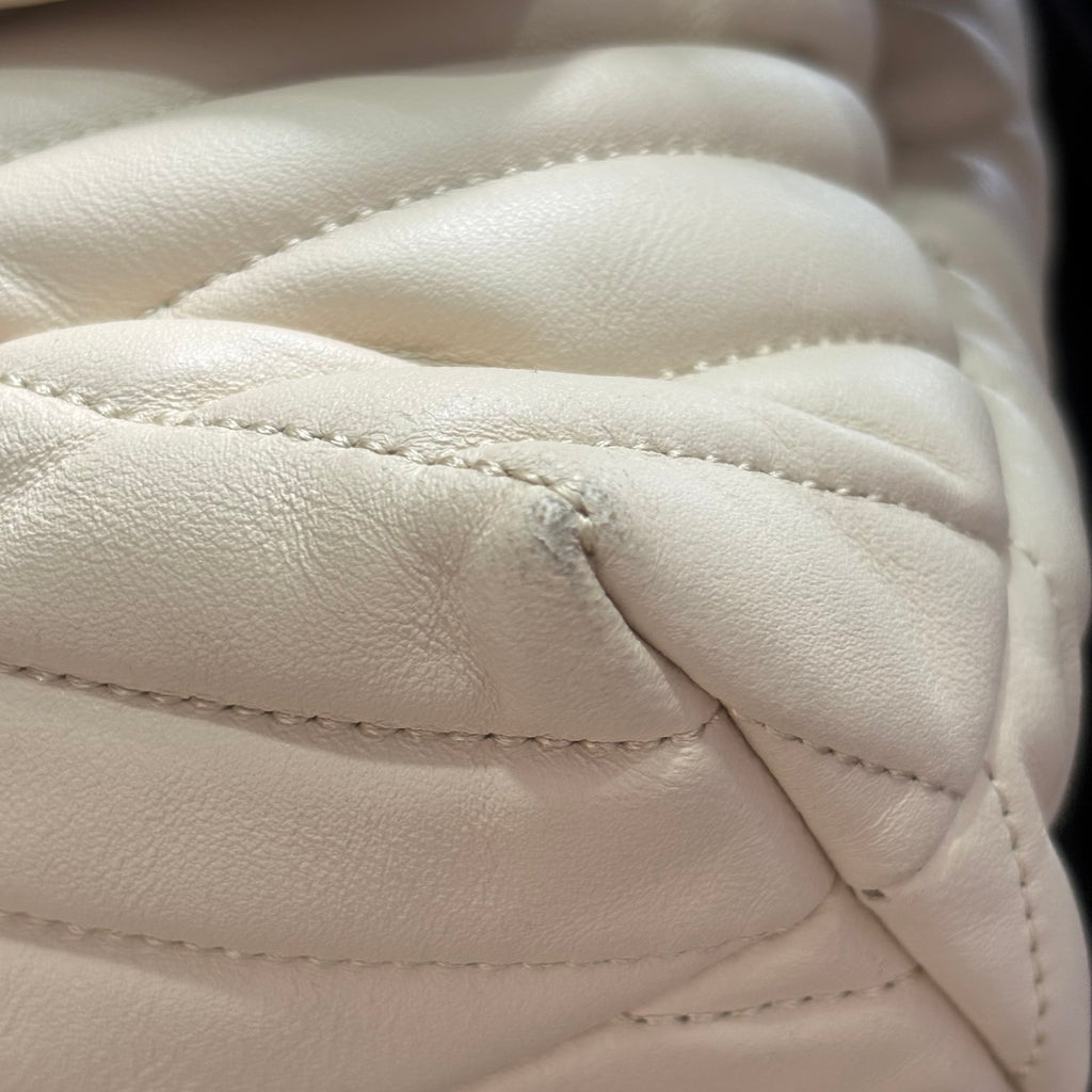 Tory Burch Cream Kira Chevron Leather Shoulder Bag | Pre Loved |