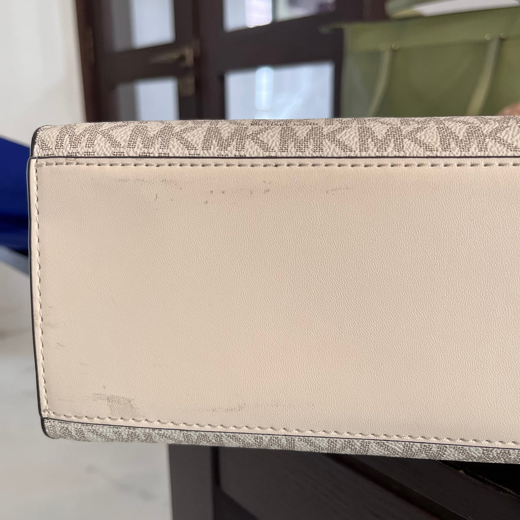 Michael Kors Cream Multi Signature Sheila Medium Logo Satchel Bag | Gently Used |