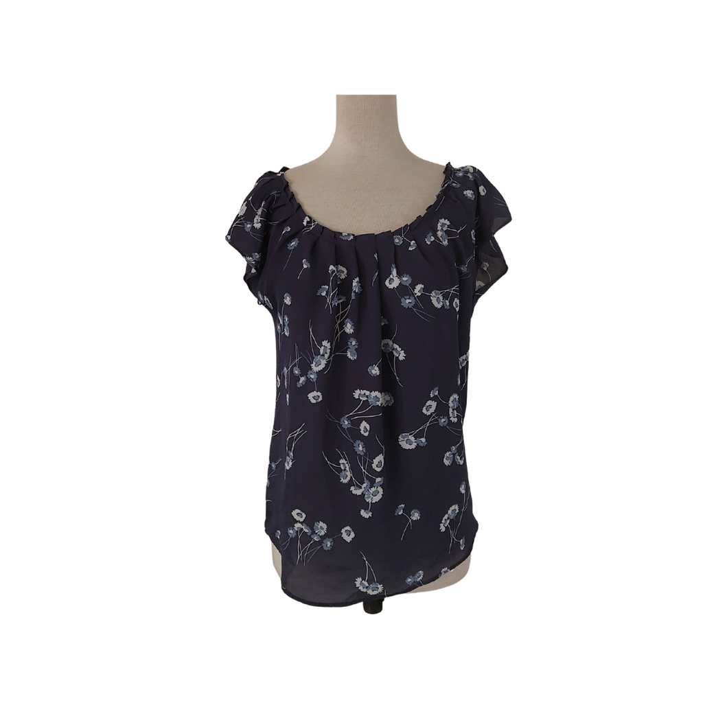 Lauren Conrad Grey Floral Printed Back-tie Blouse | Gently Used |