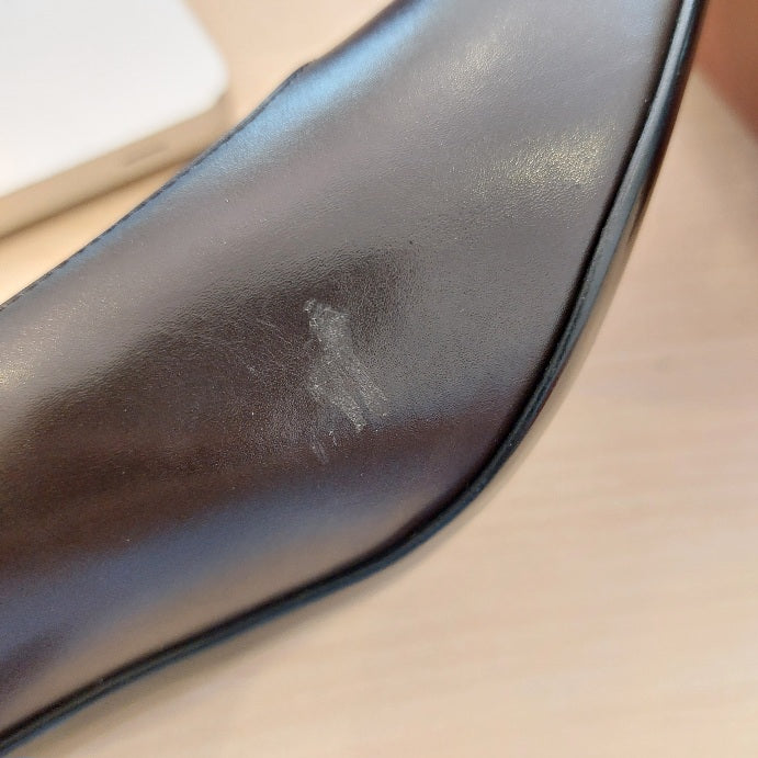 Salvatore Ferragamo Dark Brown Leather Pumps | Like New |