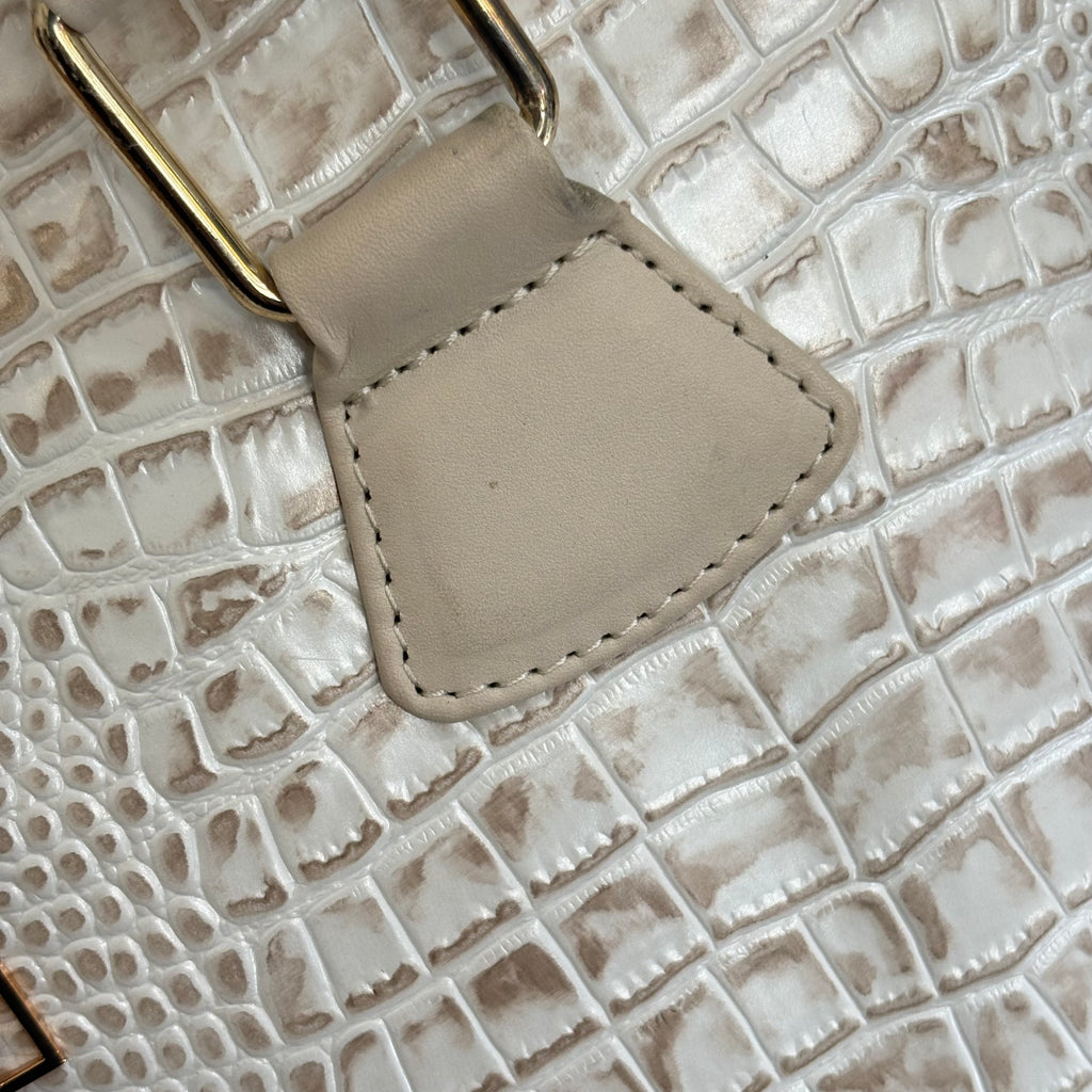 Jafferjees Cream Leather Textured Dome Satchel Bag | Pre Loved |