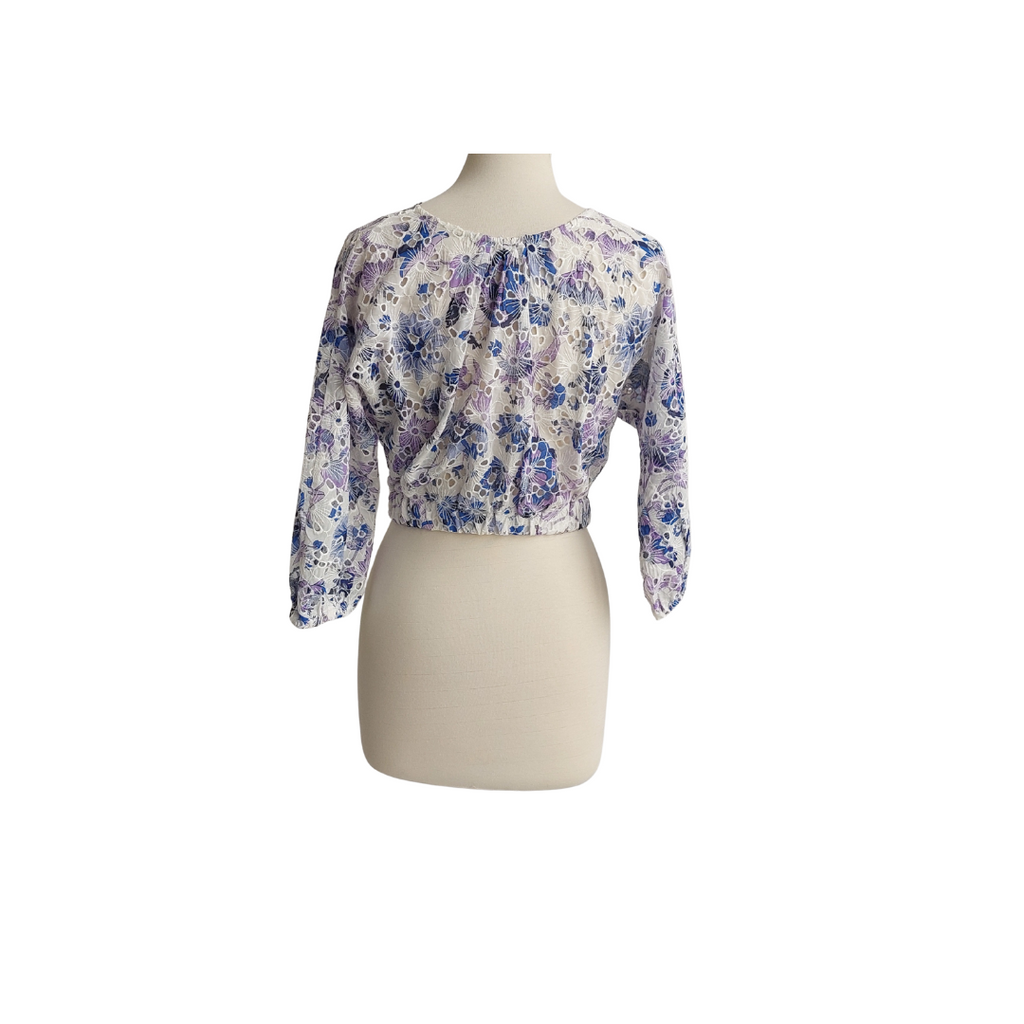 Mango White Printed & Cut Work Crop Top | Gently used |