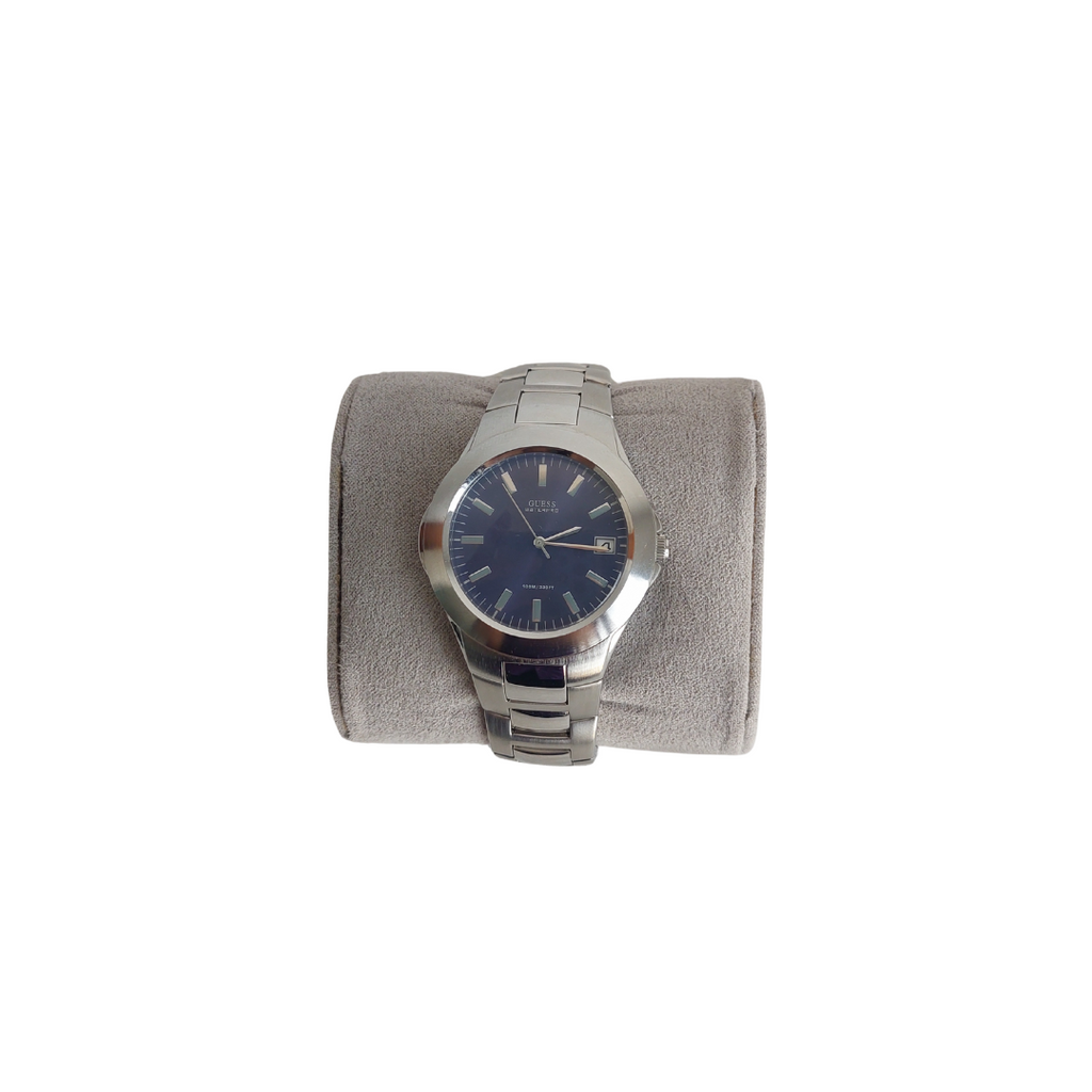 Guess Men's Blue Dial Date Window Stainless Steel G66450G Bracelet Watch | Gently Used |