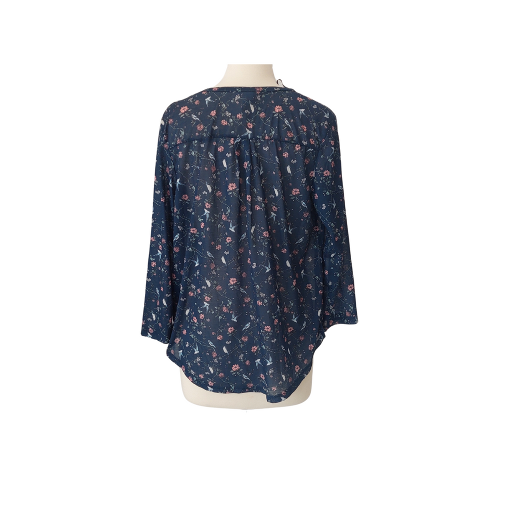H&M Navy Bird and Floral Printed V-neck Top | Gently used |