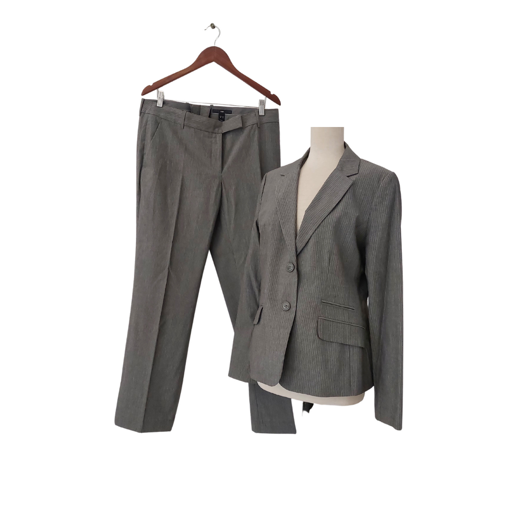 H&M Grey Striped Blazer And Pants Set | Like New |