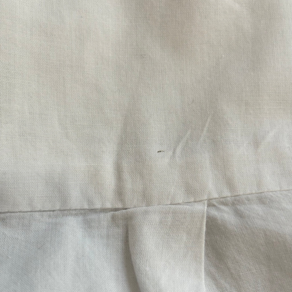 H&M White Button Down Collared Shirt | Gently Used |