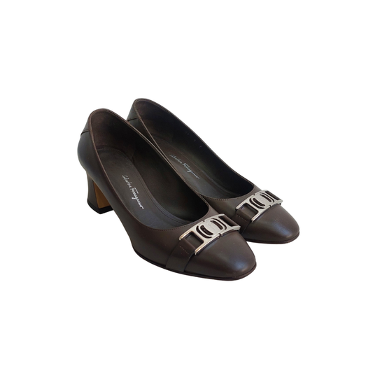 Salvatore Ferragamo Chocolate Brown REI 55 Calf Leather Vara Buckle Pumps | Pre Loved |
