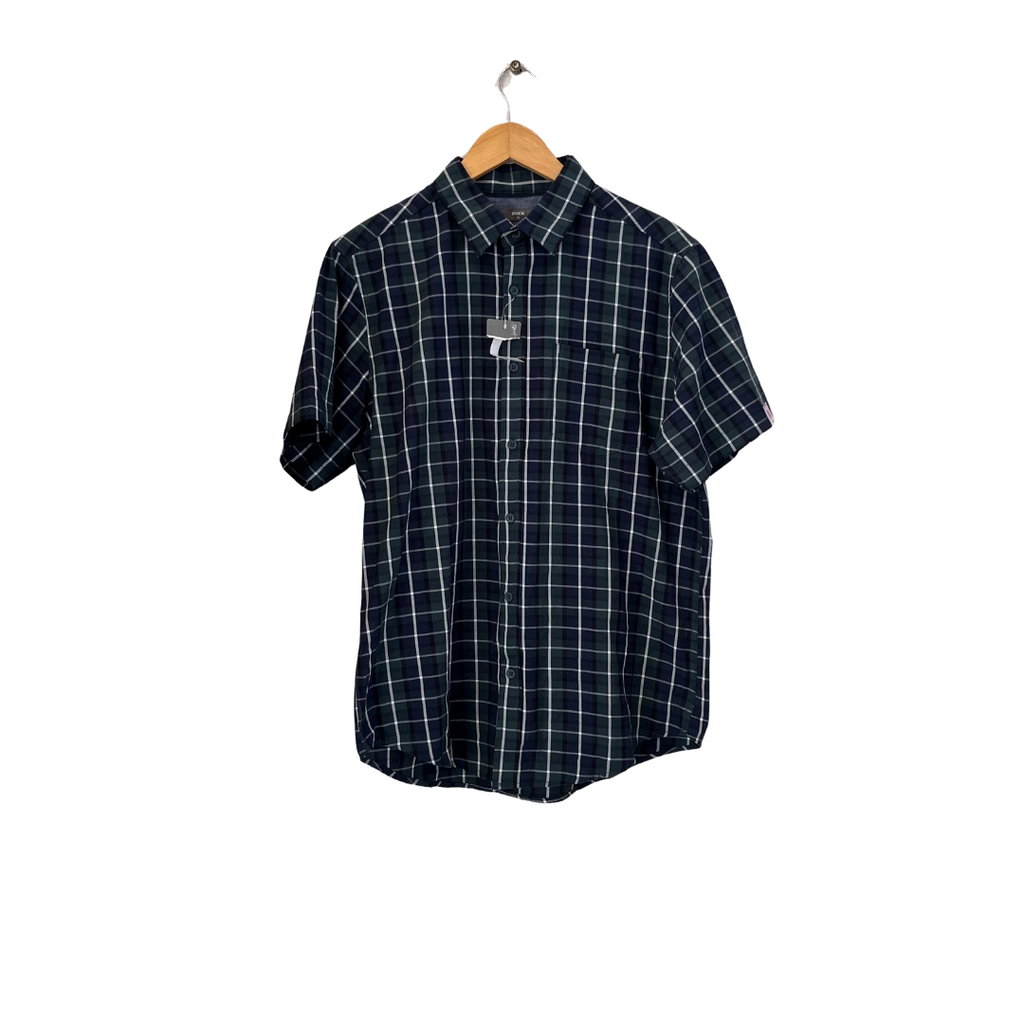Max Men's Green Collared Button Down Shirt | Brand New |