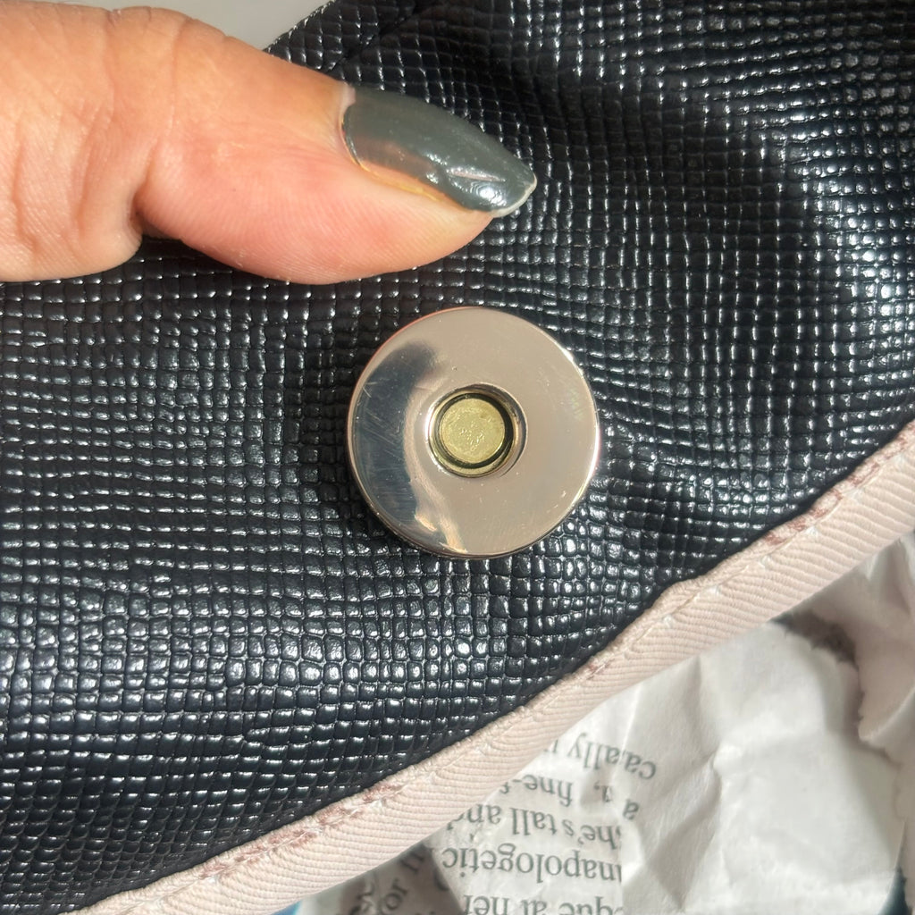 Guess Black Noelle Girlfriend Satchel Bag | Gently Used |