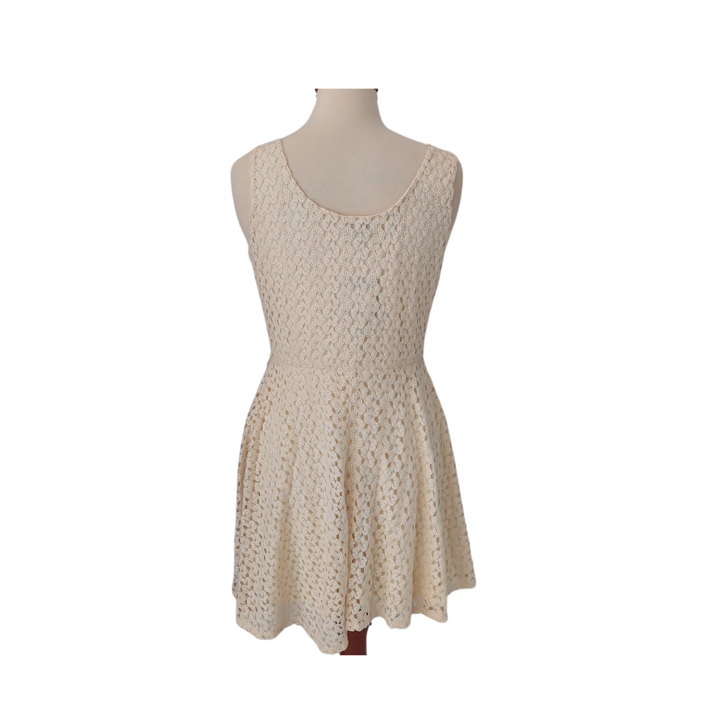 Lily Rose Cream Lace Sleeveless Knee-length Dress | Brand New |