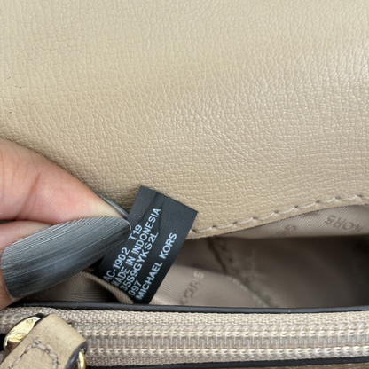 Michael Kors Beige Leather Kinsley Medium Satchel Bag | Pre Loved |