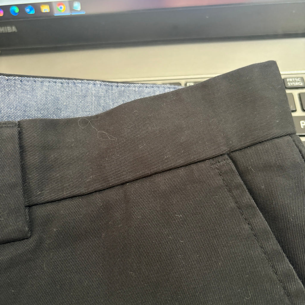 Banana Republic Men's Black Aiden Chino Pants | Pre Loved |
