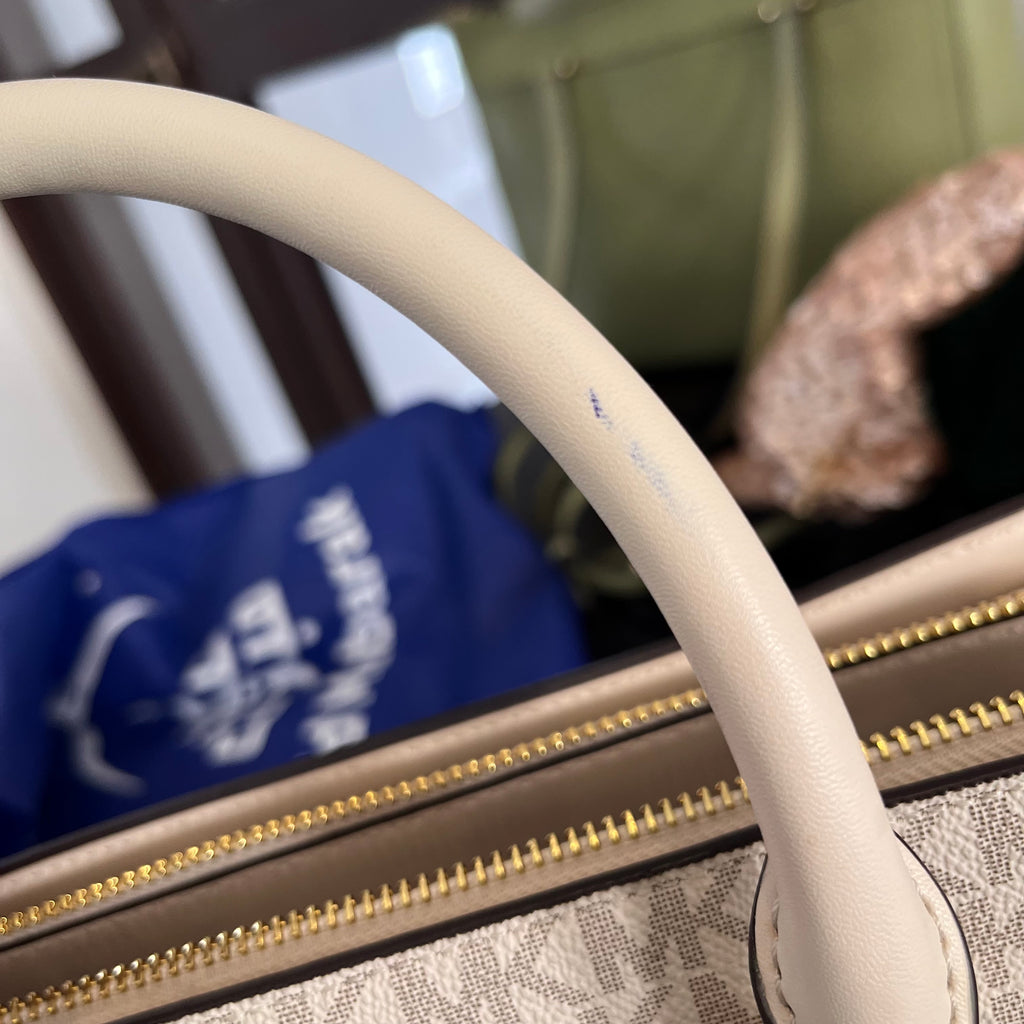 Michael Kors Cream Multi Signature Sheila Medium Logo Satchel Bag | Gently Used |