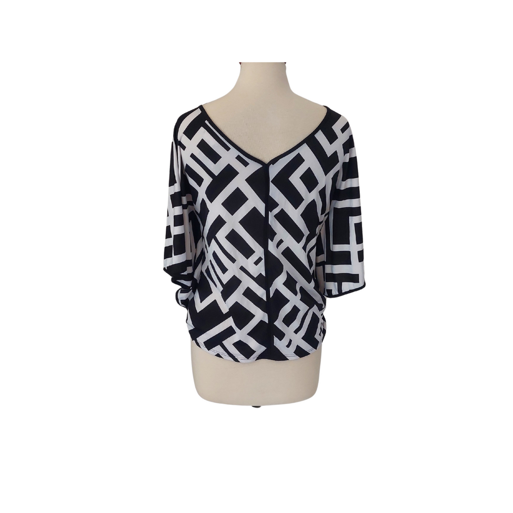 Jon Den Black & White Geometric Print Top | Brand New |