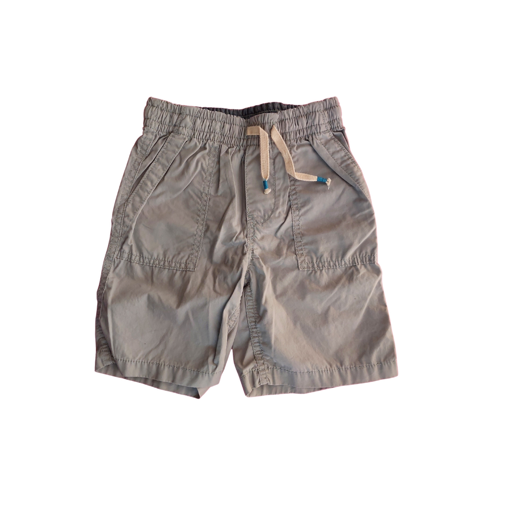 Baby Gap Light Grey Bermuda Shorts (5 years) | Brand New |