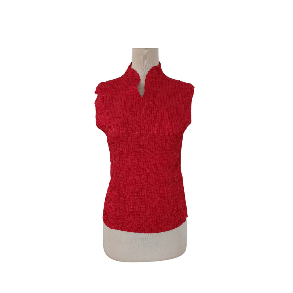ANNEX Red Sleeveless Metalic Textured Blouse | Like New |