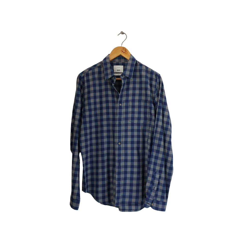 1975 Men's Blue & Grey Plaid Collared Shirt | Gently Used |