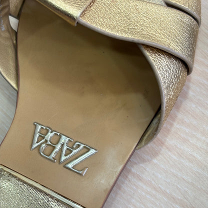 Zara Metallic Gold Leather Cross Strap Sandals | Pre Loved |