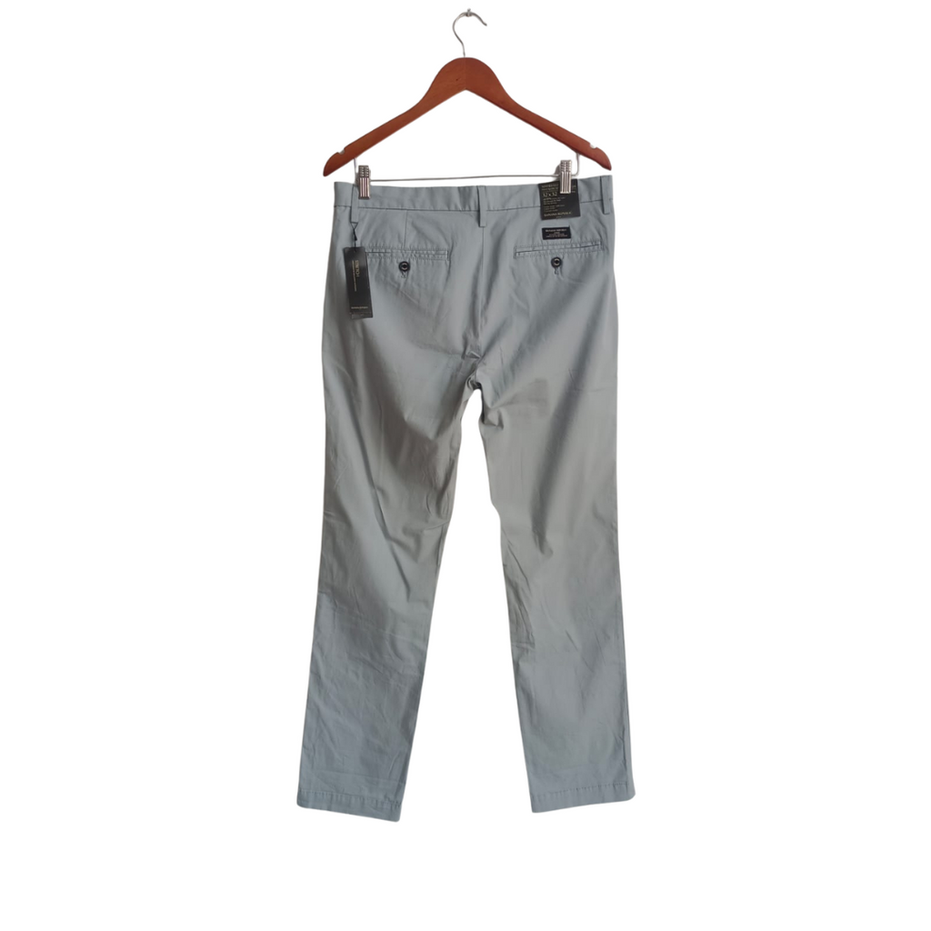 Banana Republic Men's Ice Blue Straight Leg Pants | Brand New |