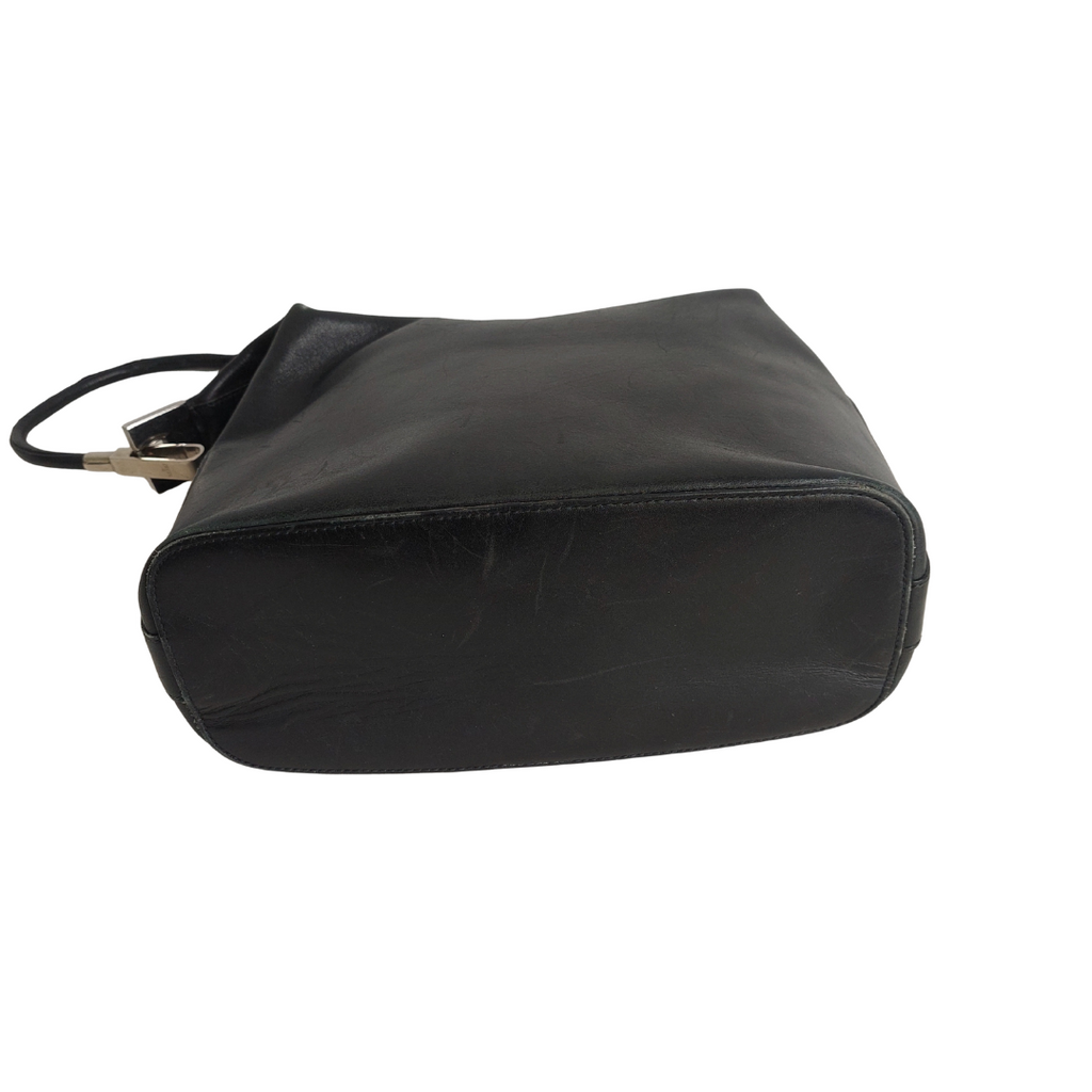 Gucci Black Leather Shoulder Bag | Pre Loved |