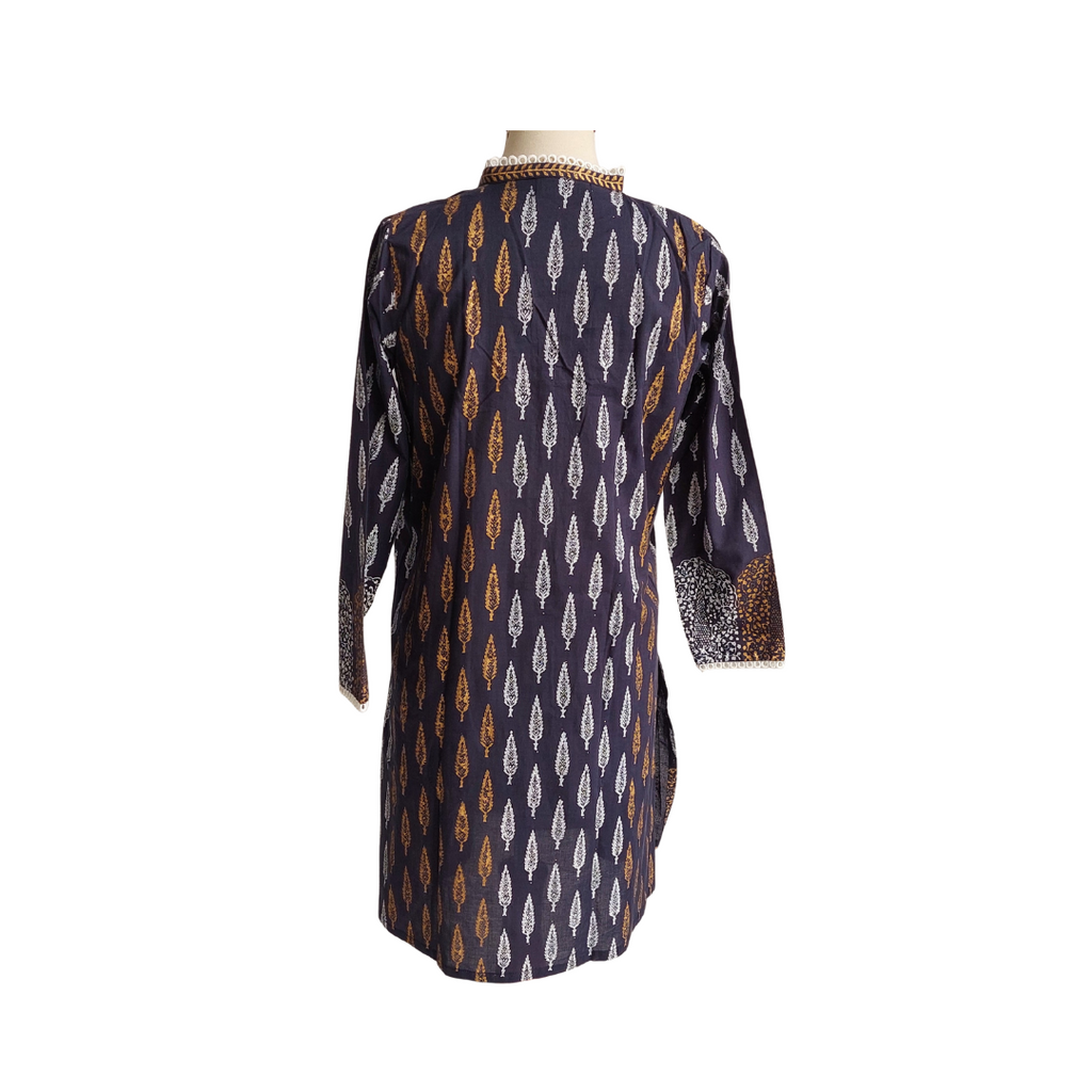 Blocked Navy White & Gold Tree Printed Kurta | Like New |