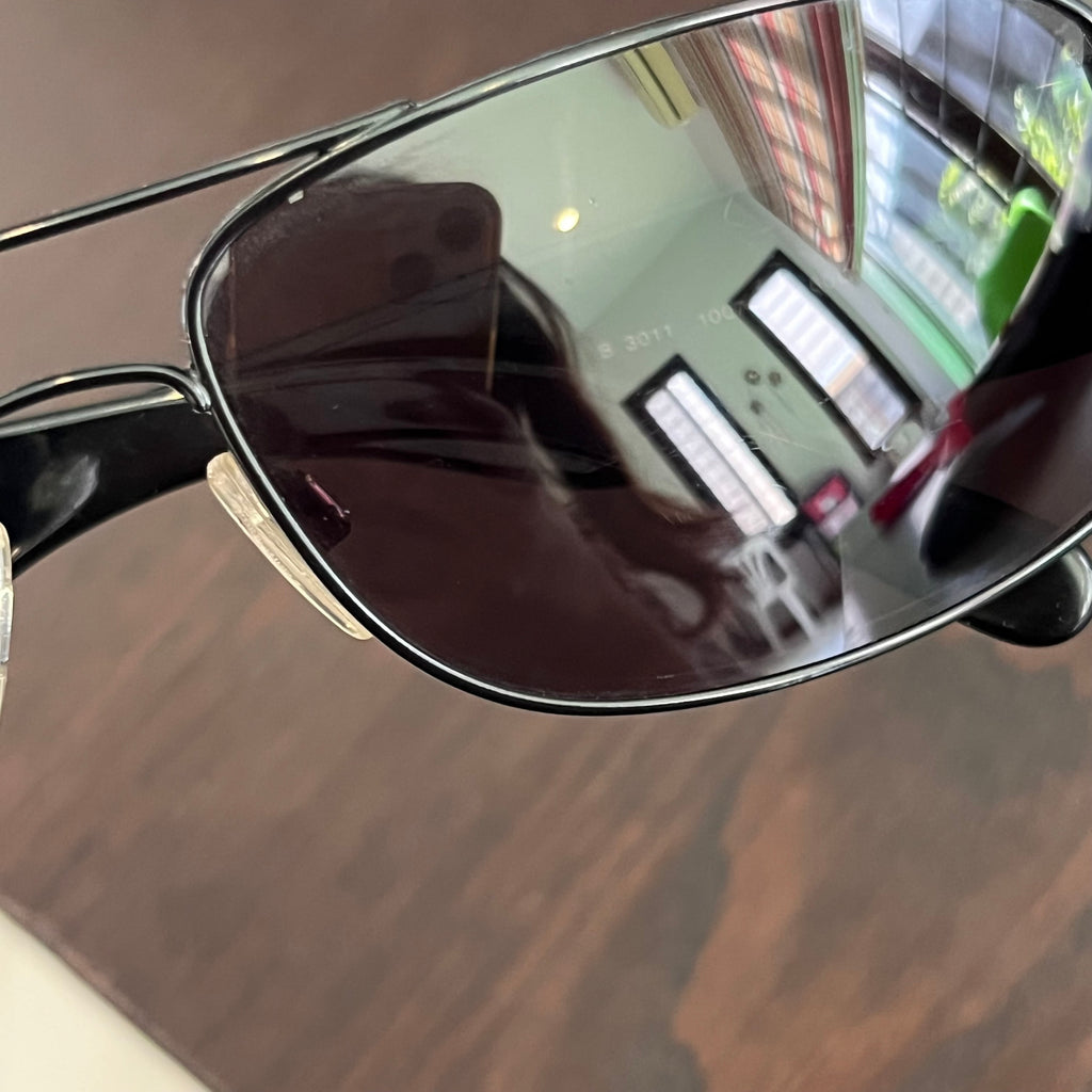 Burberry B3011 Black Metal Unisex Sunglasses | Pre Loved |