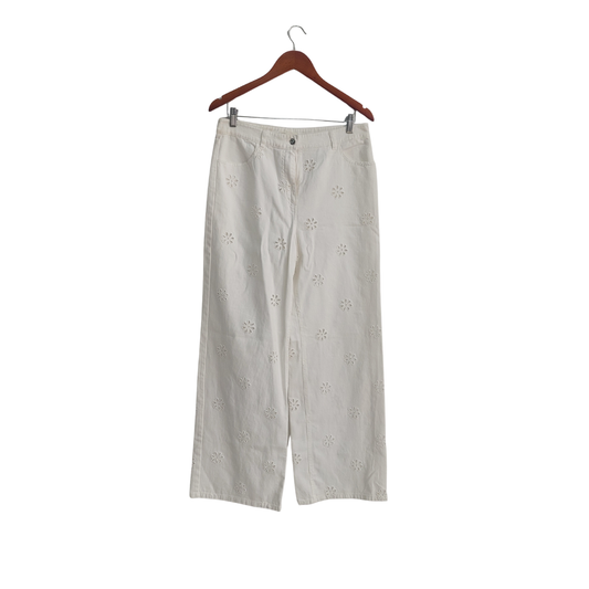 H&M White Floral Eyelet Wide Leg Jeans | Brand New |