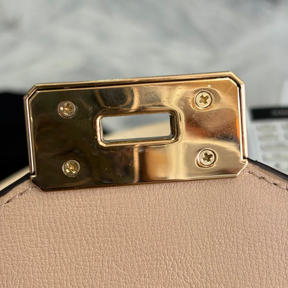 Michael Kors Beige Leather Kinsley Medium Satchel Bag | Pre Loved |