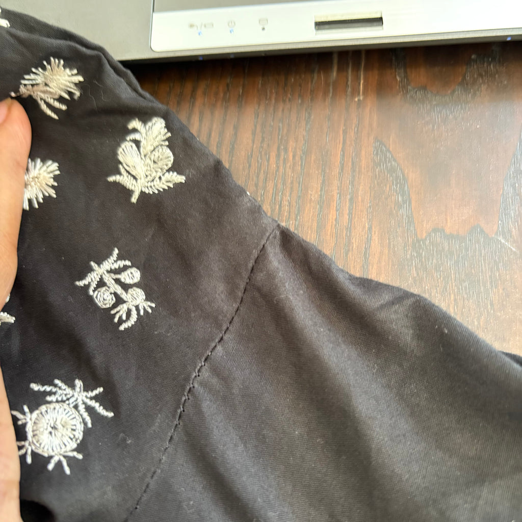 Sana Safinaz Black and White Embroidered Kurta | Gently Used |