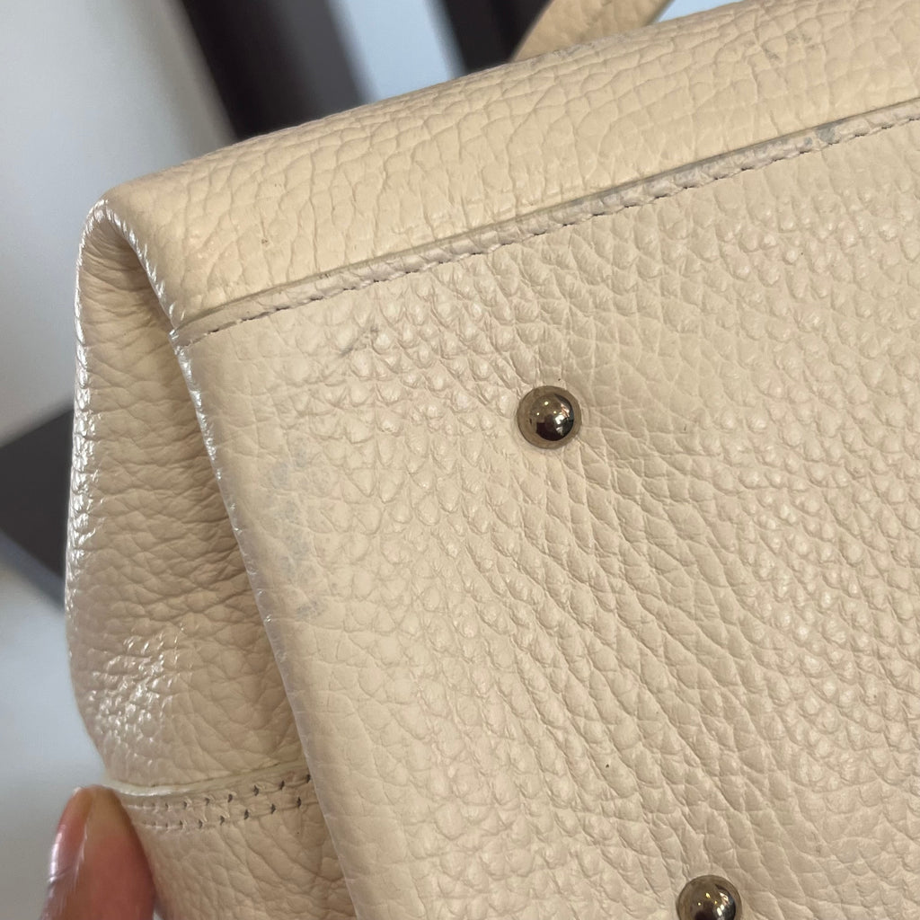 Salvatore Ferragamo Off-white Leather Small Tote Bag | Pre Loved |