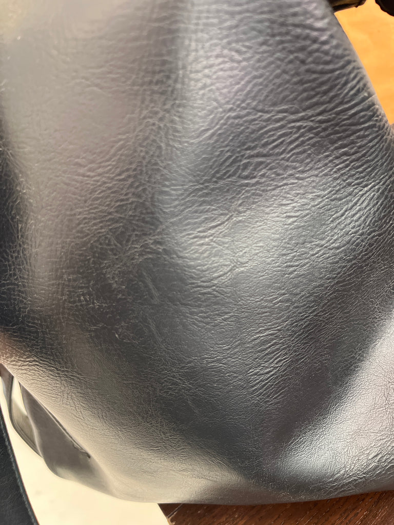 Matt & Nat VIGNELLI Black Vegan Leather Backpack | Pre Loved |