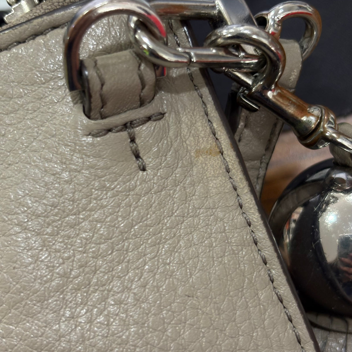 Tory Burch Grey Leather Crossbody Bag | Pre Loved |