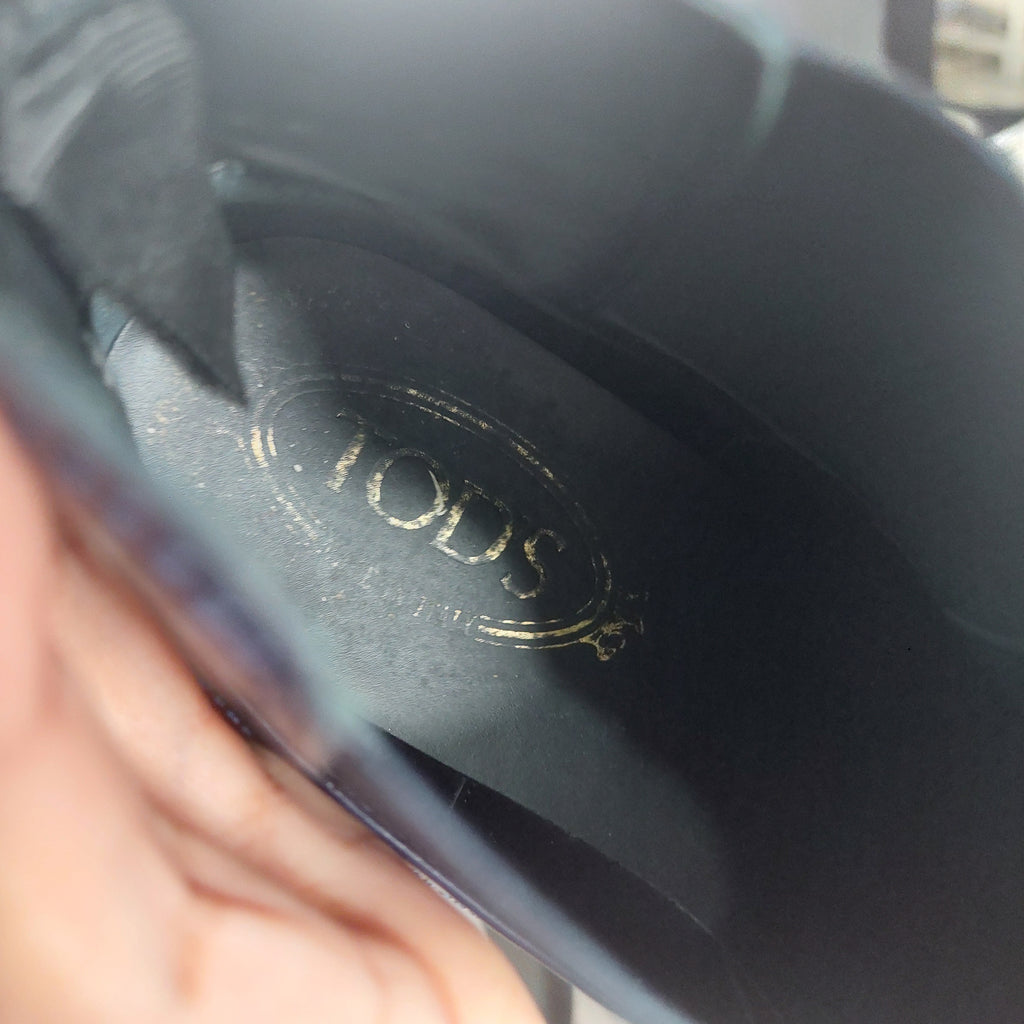 Tod's Navy Blue Leather Chelsea Boots | Pre Loved |