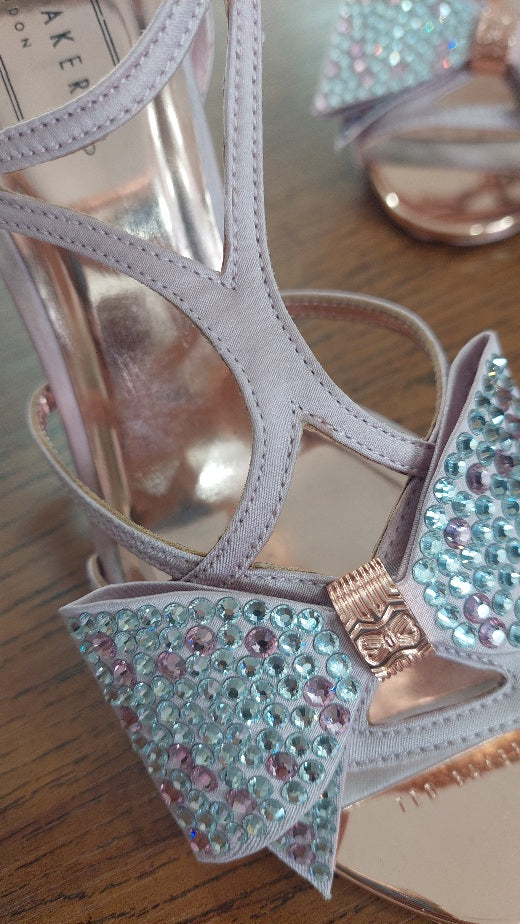 Ted Baker Pink Arayi Bow Crystal Heel Sandals | Pre Loved |