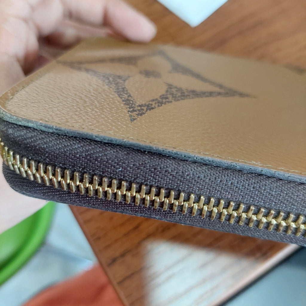 Louis Vuitton Monogram 'Zippy' Reverse Wallet | Pre Loved |