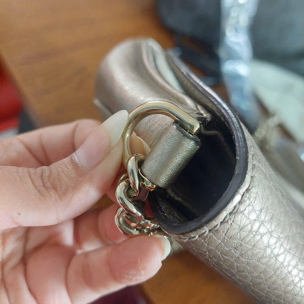 Gucci Gold Pebbled Leather Soho Chain Flap Bag | Pre Loved |