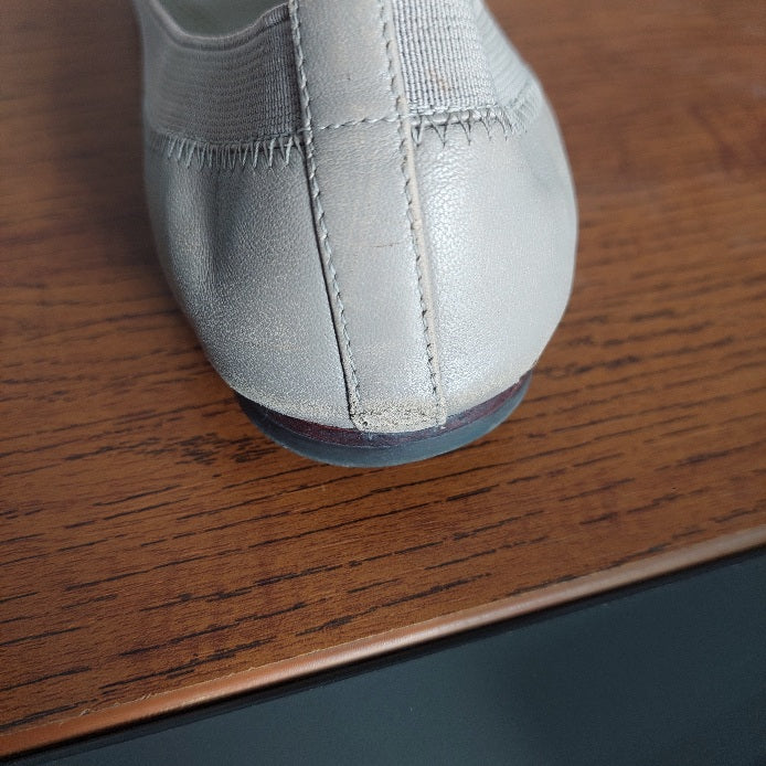 Tory Burch Grey Leather Two-Toned Jolie Ballet Flats | Pre Loved |