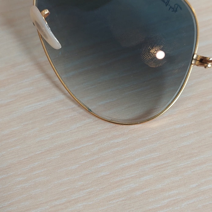 Ray-Ban Classic Gold Aviator Blue Lens Sunglasses | Pre Loved |